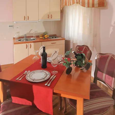 Ξενοδοχείο Hotel Trogir