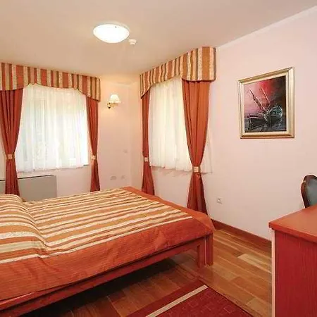 Hotel Trogir 3*