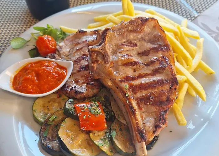 Hotel Trogir Ξενοδοχείο 3*