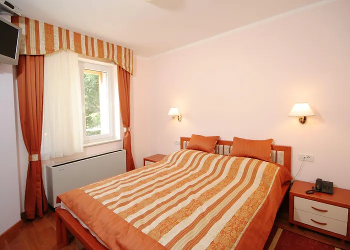 Ξενοδοχείο Hotel Trogir 3*