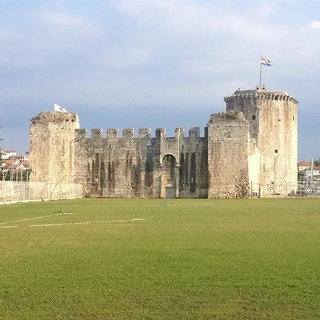 Szálloda Hotel Trogir 3*