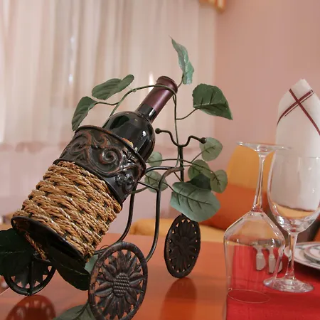 Hotel Trogir טרוגיר