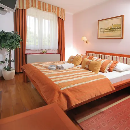 Hotel Trogir Trogir
