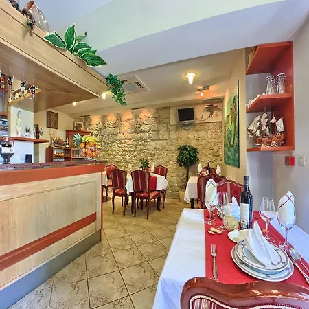 Hotel Trogir Hotel Trogir