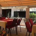 Hotel Trogir 3*